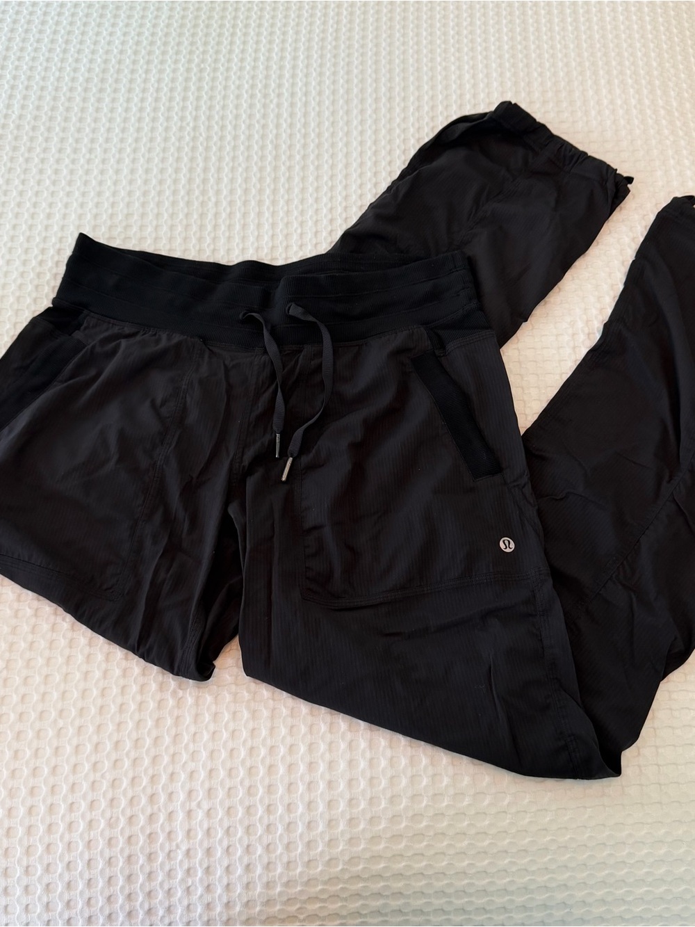 lululemon Black Women's Track Jogger Pants with Drawstring Waist